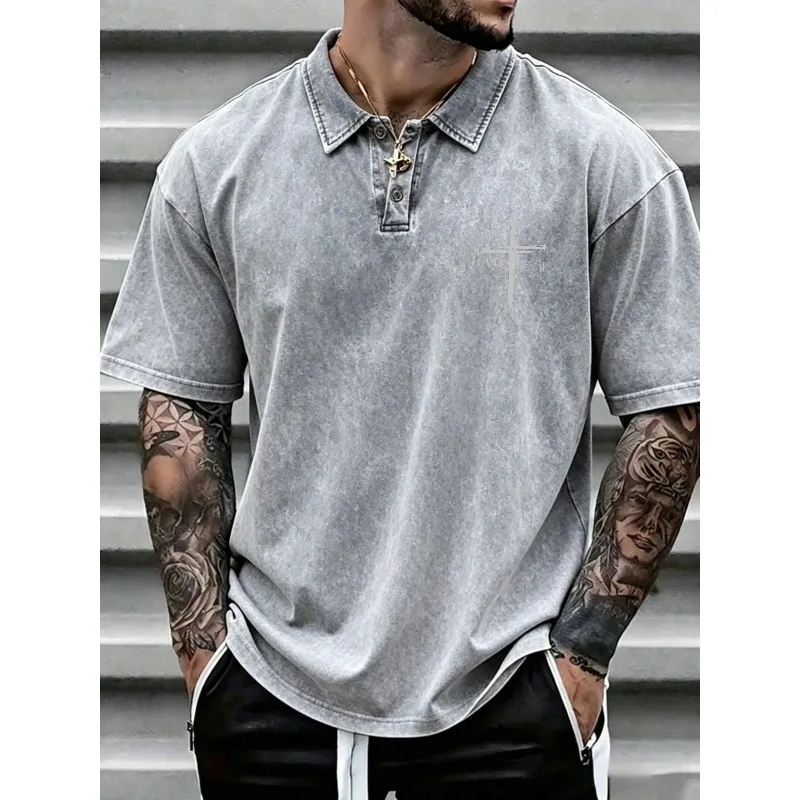 100% Pure Cotton Washed Vintage Men's Short Sleeved Collar With Cross And Faith Over Fear Print Design, Washed Cotton Casual Sports Polo Shirt, Casual Business Outfit, Suitable For Summer Sports And Leisure Outings
100% Pure Cotton Washed Vintage Men's Short Sleeved Collar With Cross And Faith Over Fear Print Design, Washed Cotton Casual Sports Polo Shirt, Casual Business Outfit, Suitable For Summer Sports And Leisure Outings