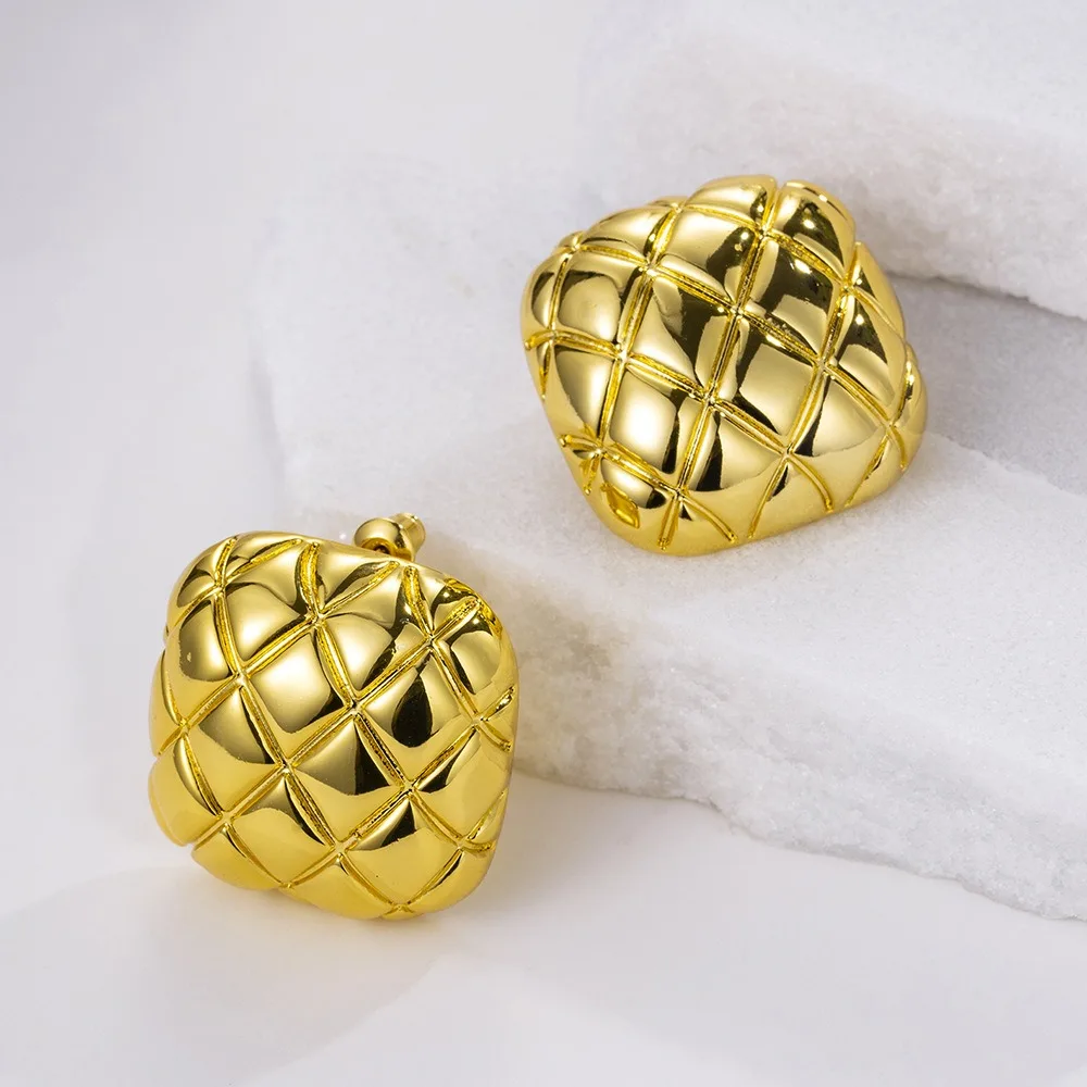 Plain Ring Earrings, Design Sense, Niche Jewelry, Earrings, Earbone Nails, Light Luxury and High-end Holiday Gifts. earrings
Plain Ring Earrings, Design Sense, Niche Jewelry, Earrings, Earbone Nails, Light Luxury and High-end Holiday Gifts. earrings