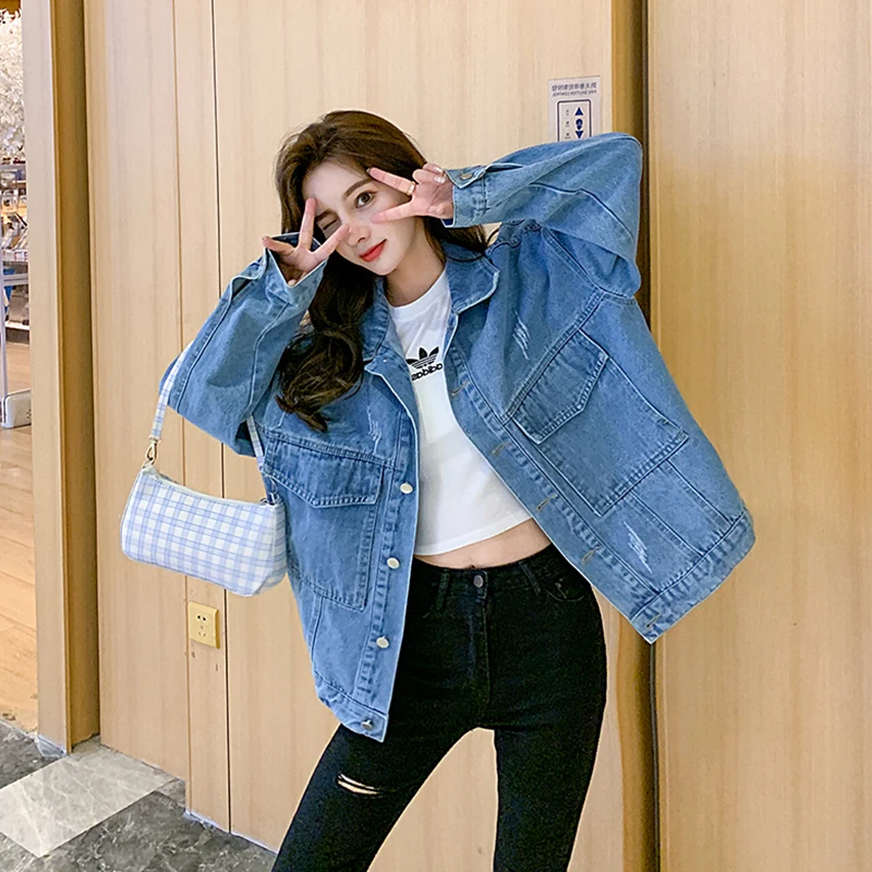 Retro Hong Kong Style Loose Women's Denim Jacket Spring Autumn Versatile BF Korean Trendy INS Short Outerwear Collar Button
Retro Hong Kong Style Loose Women's Denim Jacket Spring Autumn Versatile BF Korean Trendy INS Short Outerwear Collar Button