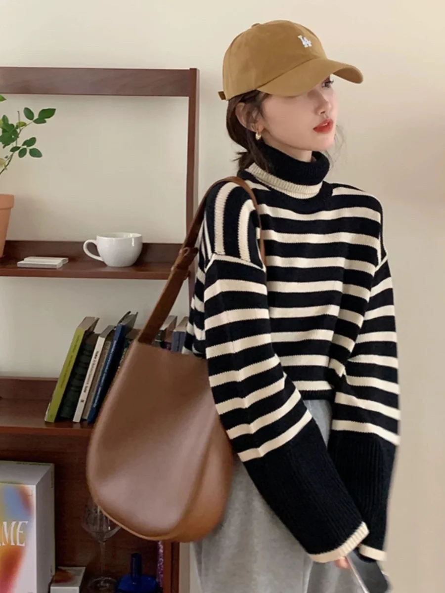American Style Lazy Soft Cozy Women's Knitwear Loose Fit Design Sensation Autumn Winter New Style Slimming Top
American Style Lazy Soft Cozy Women's Knitwear Loose Fit Design Sensation Autumn Winter New Style Slimming Top