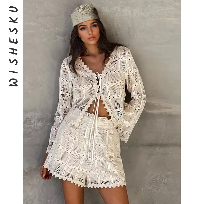 Women Shorts Outfits Two Piece Sets Hollow Out V Neck Long Sleeve Cardigan Tops Slim Fit High Waist Shorts Y2k Streetwear
Women Shorts Outfits Two Piece Sets Hollow Out V Neck Long Sleeve Cardigan Tops Slim Fit High Waist Shorts Y2k Streetwear