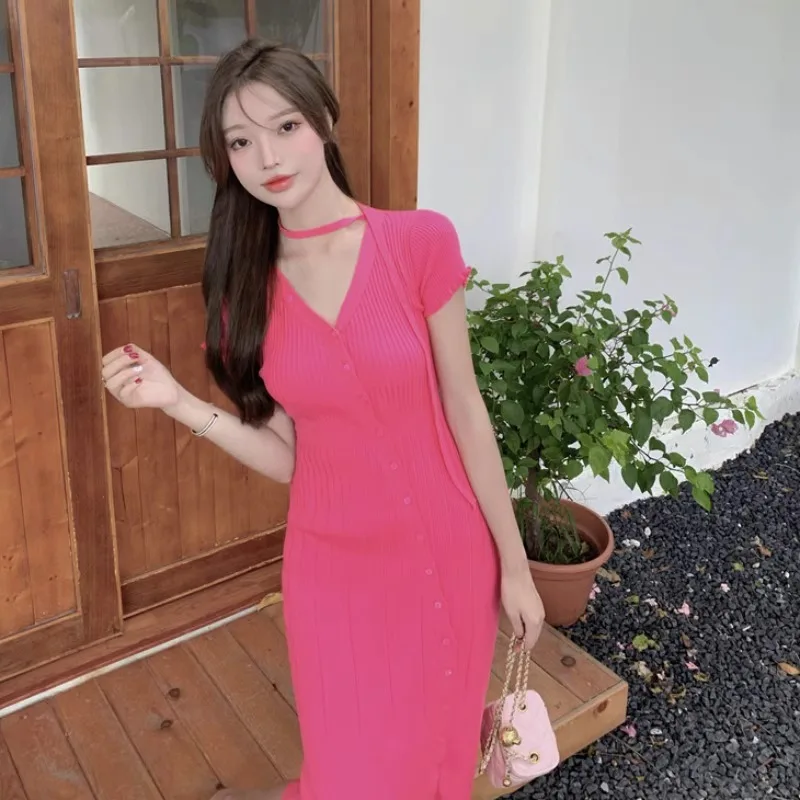 French Pure Desire Sexy V-neck Rose Pink Knitted Dress Women's Summer Temperament Chic Split Hip Skirt Tide
French Pure Desire Sexy V-neck Rose Pink Knitted Dress Women's Summer Temperament Chic Split Hip Skirt Tide