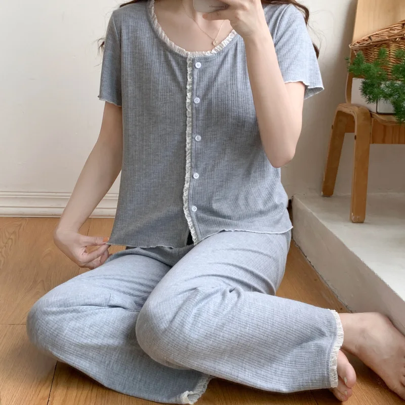 Women Pajamas Cotton Summer 2026 New Short-Sleeved Shirt and Pants Korean Style Floral Sleepwear Home Wear Set Ladies Nightwear
Women Pajamas Cotton Summer 2026 New Short-Sleeved Shirt and Pants Korean Style Floral Sleepwear Home Wear Set Ladies Nightwear