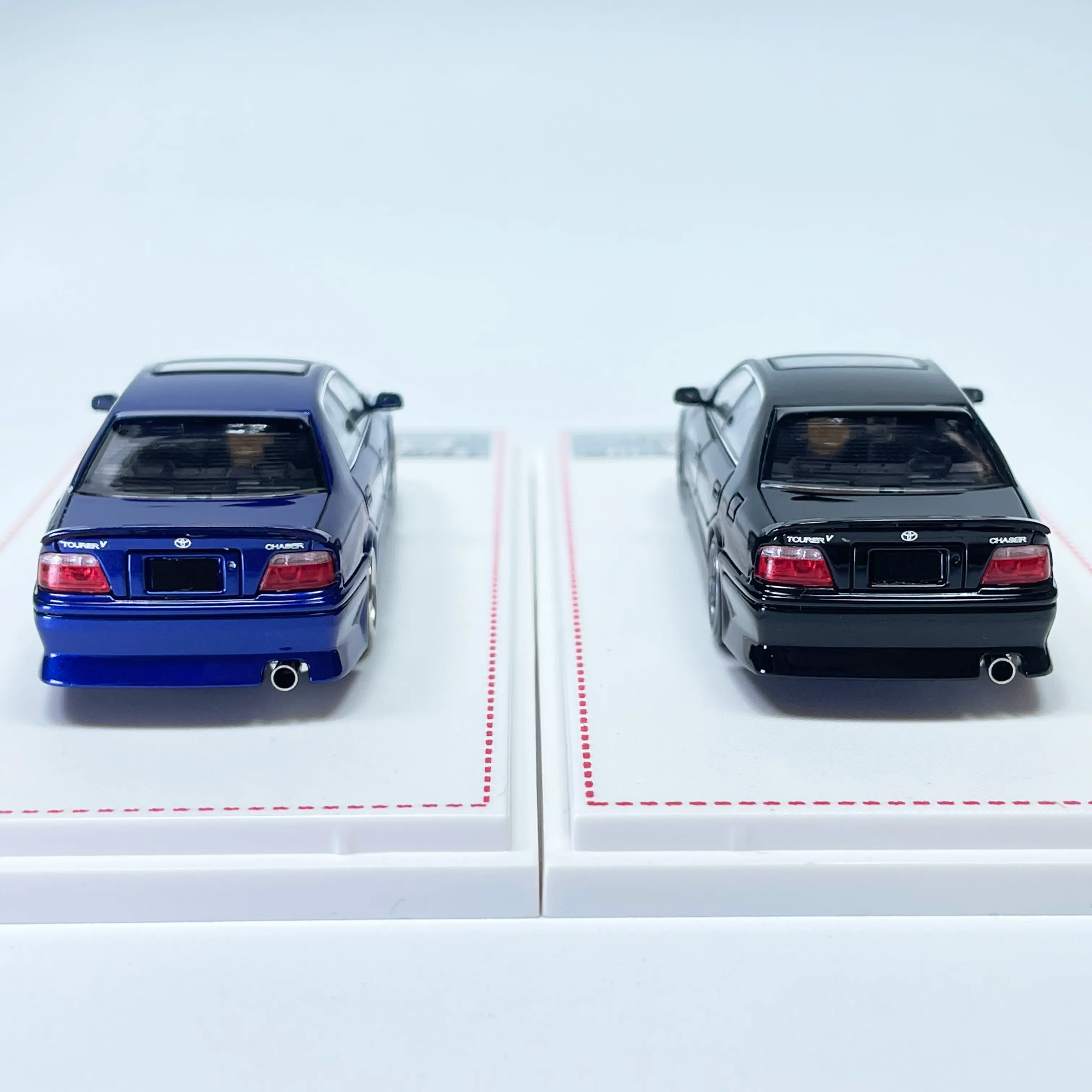 Model 1:64 Alloy Chaser 6th Generation Car Model Simulation Pre-sale
Model 1:64 Alloy Chaser 6th Generation Car Model Simulation Pre-sale
