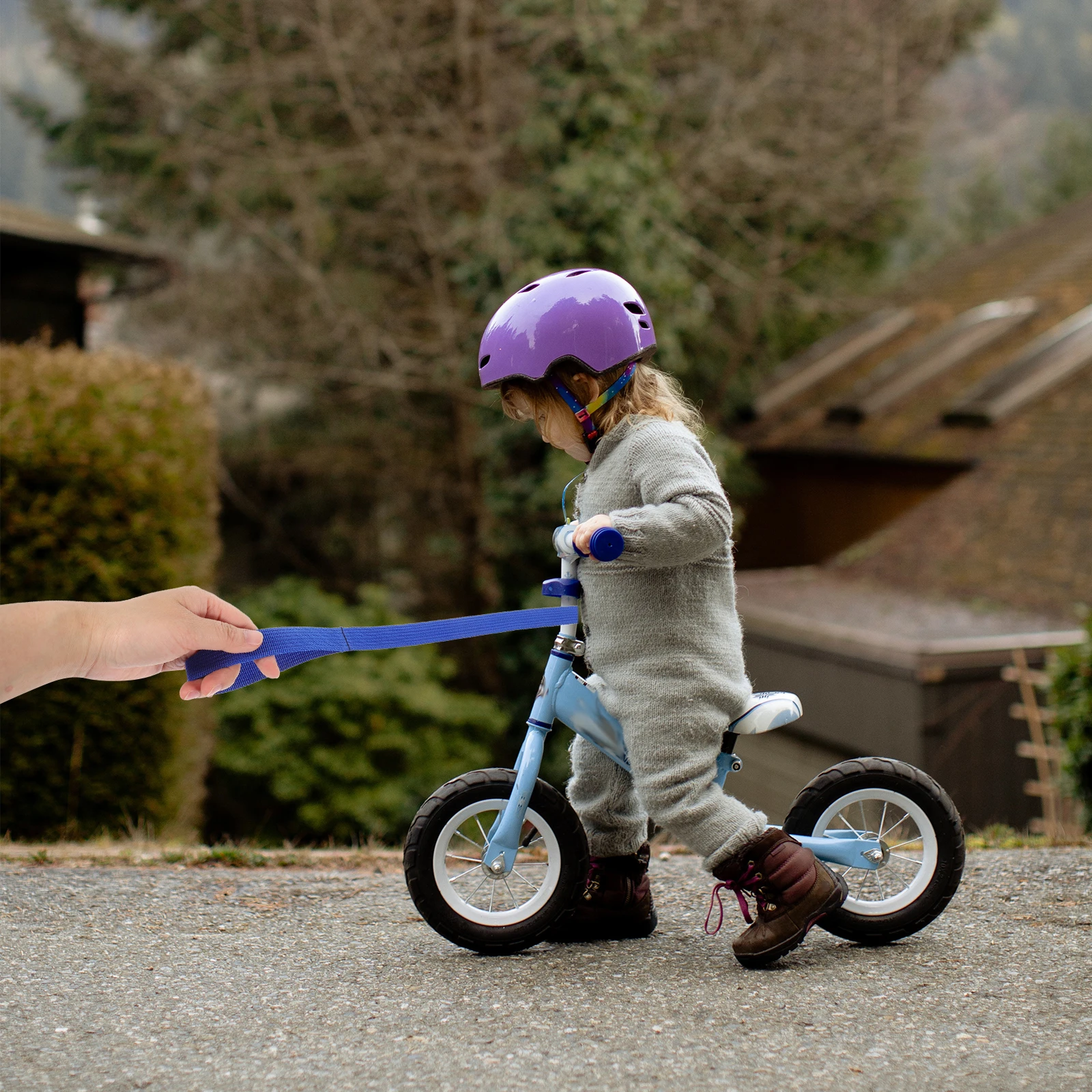 4Pcs Safety Walking Rope Toddler Leash Kids Leash for Preschool Daycare Outdoor Child Leashes Antilost Walking Rope with Hooks
4Pcs Safety Walking Rope Toddler Leash Kids Leash for Preschool Daycare Outdoor Child Leashes Antilost Walking Rope with Hooks