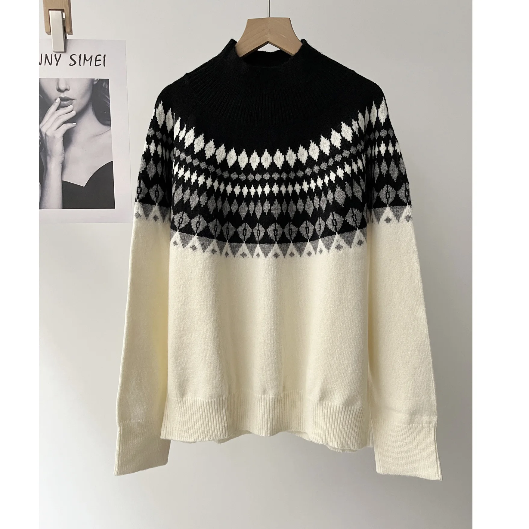 Women's Lazy Wind Retro Fair Island Soft Waxy Turtleneck Sweater Knitted Sweater Top Autumn and Winter 16a-2057
Women's Lazy Wind Retro Fair Island Soft Waxy Turtleneck Sweater Knitted Sweater Top Autumn and Winter 16a-2057