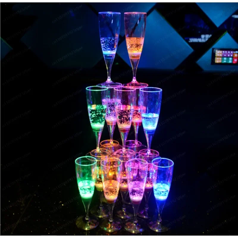 Battery Powered 6Pcs LED Color Changing Wine Glass, Light Up Party Cup for Wedding Bar Table Centerpiece
Battery Powered 6Pcs LED Color Changing Wine Glass, Light Up Party Cup for Wedding Bar Table Centerpiece