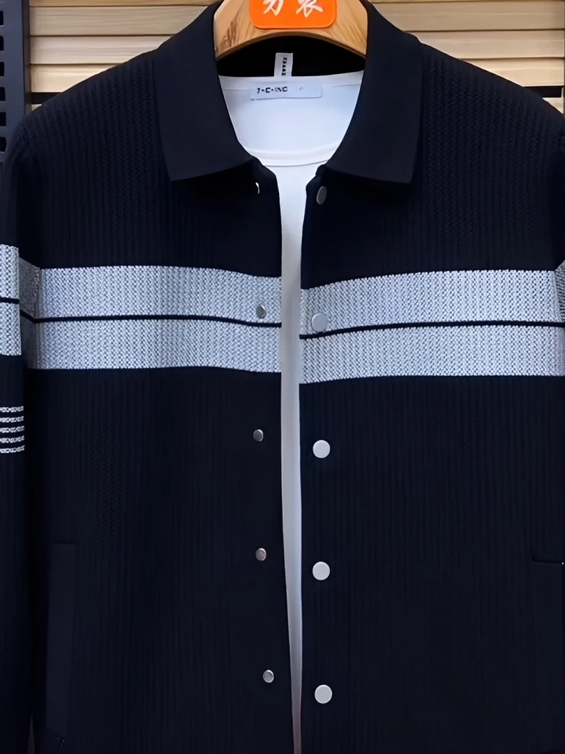 Мужской вязаный кардиган-накидка: комфортный, модный, универсальный, дышащий, осенняя новинка, с длинным рукавом, повседневный
Мужской вязаный кардиган-накидка: комфортный, модный, универсальный, дышащий, осенняя новинка, с длинным рукавом, повседневный