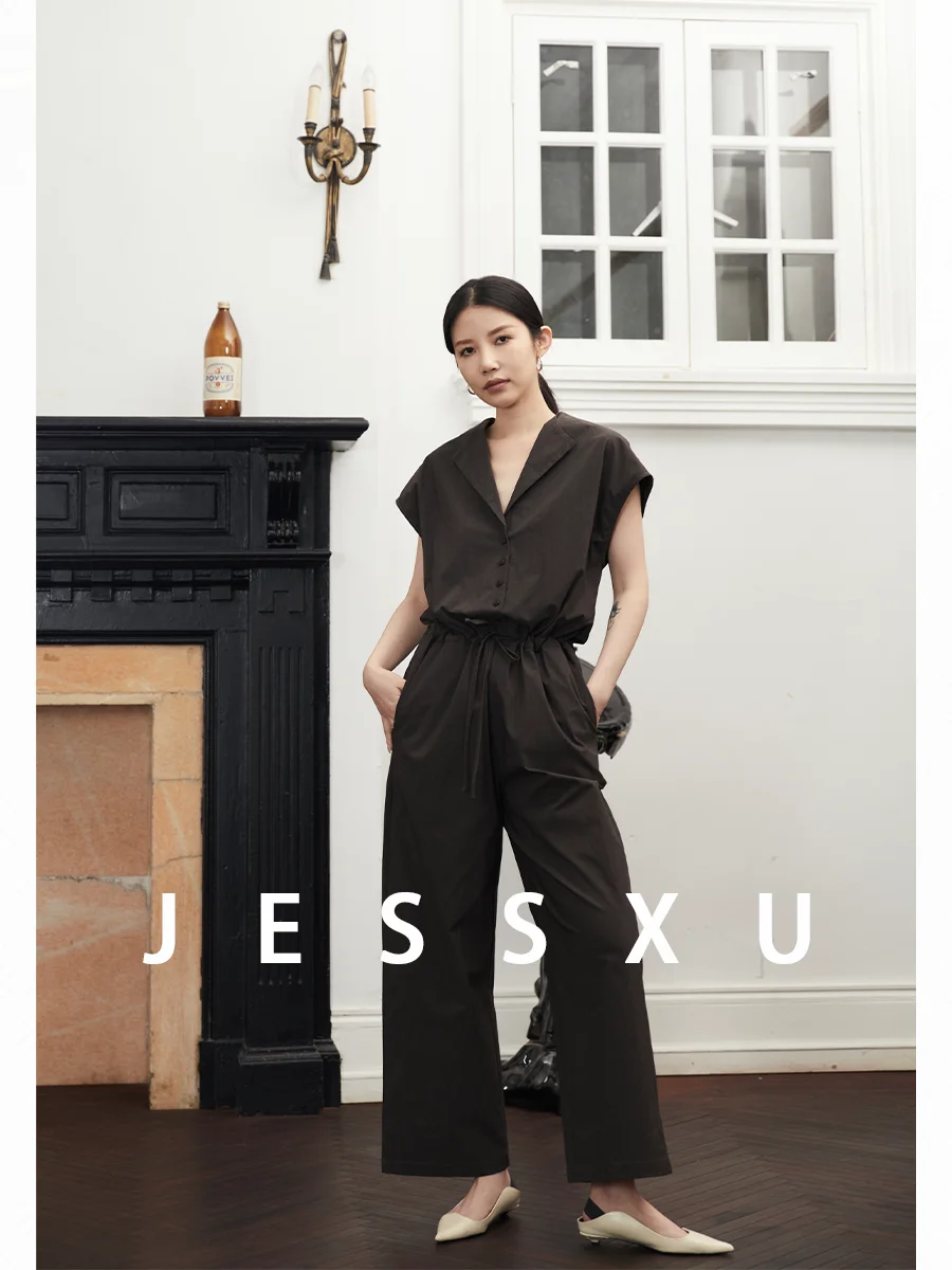 Повседневные брюки-комбинезон из хлопка с V-образным вырезом, прямым кроем и эффектом похудения, цвет темно-серый
Повседневные брюки-комбинезон из хлопка с V-образным вырезом, прямым кроем и эффектом похудения, цвет темно-серый