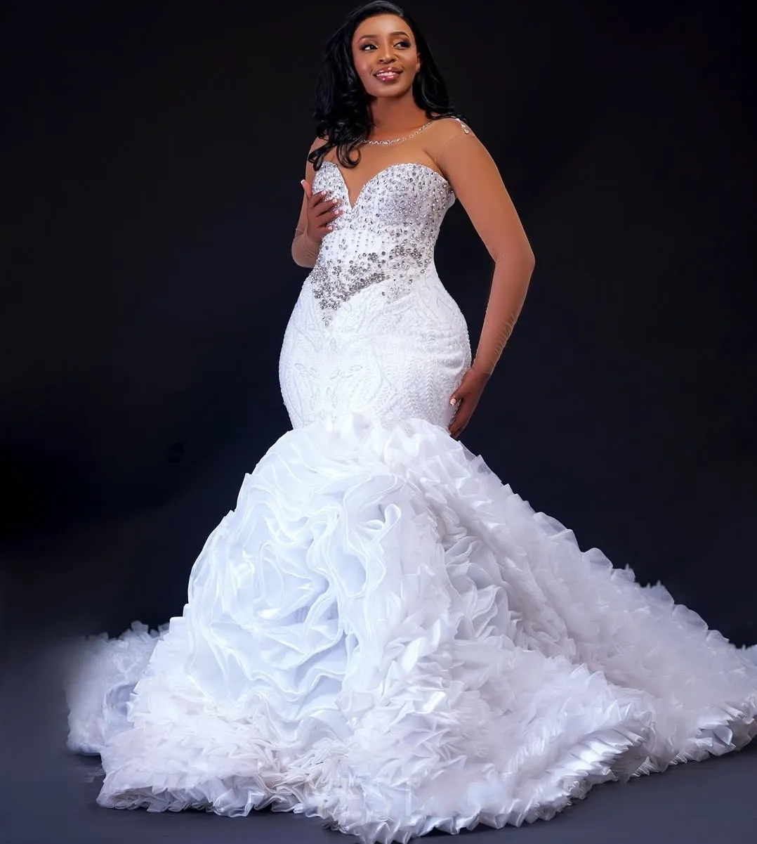 African Wedding Dress Bridal Gowns For Bride Mermaid Illusion Sheer Neck Appliqued Beaded Lace Tiers Organza Vestido De Noiva 
African Wedding Dress Bridal Gowns For Bride Mermaid Illusion Sheer Neck Appliqued Beaded Lace Tiers Organza Vestido De Noiva