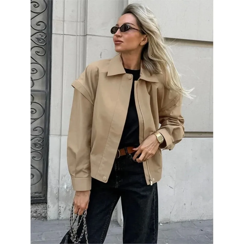 Винтажная однобортная куртка свободного кроя на молнии для женщин, модная зимняя коллекция Cleanfit Sle, женская верхняя одежда
Винтажная однобортная куртка свободного кроя на молнии для женщин, модная зимняя коллекция Cleanfit Sle, женская верхняя одежда