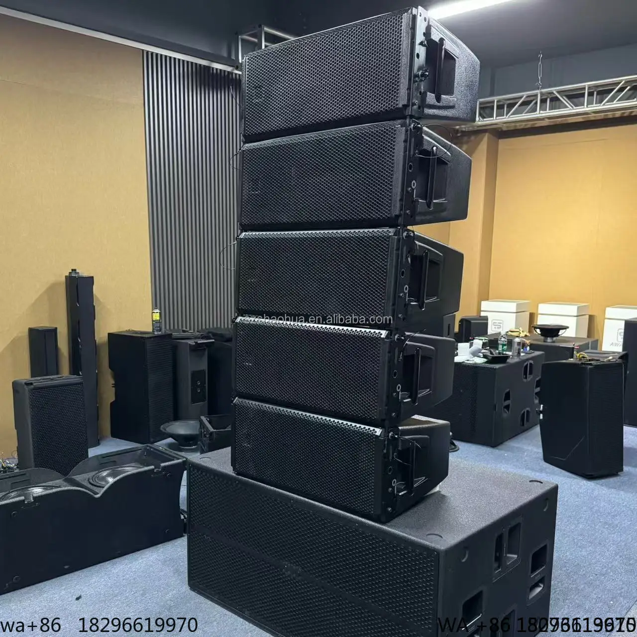 2025 Hot Selling Dual 10 Inch Line Array Speakers Professional Plastic Box PA System Speaker
2025 Hot Selling Dual 10 Inch Line Array Speakers Professional Plastic Box PA System Speaker