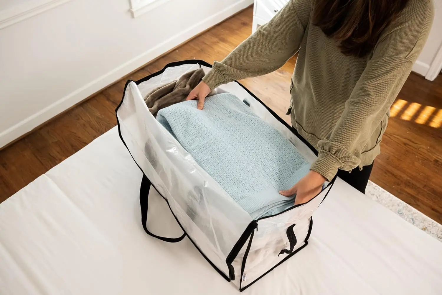 Oversized Moving Bags or Storage Bag – Large Moving Boxes with Backpack Straps, Zippers & Handles – Heavy-Duty Packing Bags
Oversized Moving Bags or Storage Bag – Large Moving Boxes with Backpack Straps, Zippers & Handles – Heavy-Duty Packing Bags