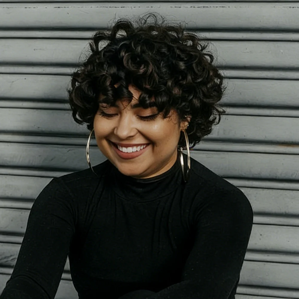 Яркий короткий кудрявый парик-пикси из натуральных волос с челкой, плотными естественными спиральными локонами S-образной формы, объемный, упругий
Яркий короткий кудрявый парик-пикси из натуральных волос с челкой, плотными естественными спиральными локонами S-образной формы, объемный, упругий