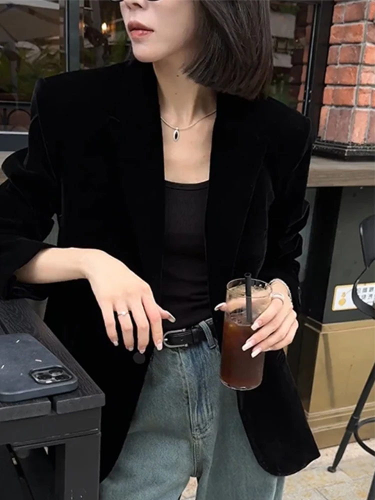 Женское вельветовое пальто Ele Bla: модное, повседневное, дышащее, с длинными рукавами, высокого качества, для осени и зимы
Женское вельветовое пальто Ele Bla: модное, повседневное, дышащее, с длинными рукавами, высокого качества, для осени и зимы