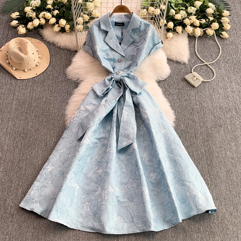 2025 Summer Women's Waist Cinched Slim Long Dress High-End Jacquard Suit Collar Short Sleeved Long Dress
2025 Summer Women's Waist Cinched Slim Long Dress High-End Jacquard Suit Collar Short Sleeved Long Dress