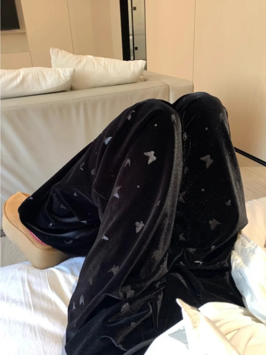 Gold Velvet Wide Leg Pants Women's Spring Autumn Ironed Fleece Thickened Black Casual High Waist Straight Drapey Pants
Gold Velvet Wide Leg Pants Women's Spring Autumn Ironed Fleece Thickened Black Casual High Waist Straight Drapey Pants