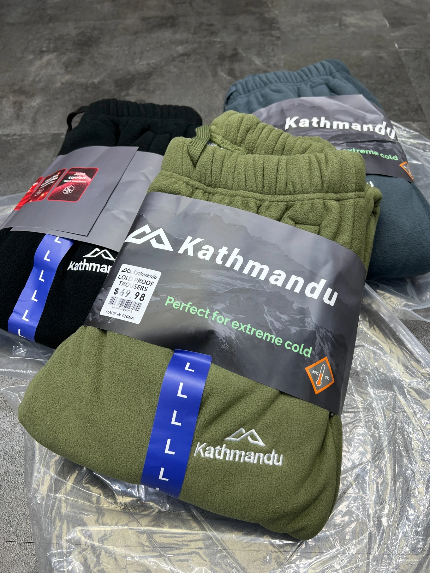 Зимние мужские повседневные брюки Thiened, бархатные, теплые, ветрозащитные, удобные брюки на подкладке из ягненка
Зимние мужские повседневные брюки Thiened, бархатные, теплые, ветрозащитные, удобные брюки на подкладке из ягненка