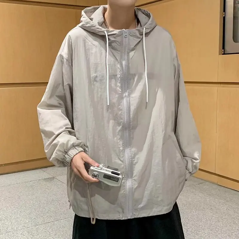 Летняя тонкая куртка с капюшоном для защиты от солнца, свободная, модная, с защитой от ультрафиолета, для молодежи и подростков
Летняя тонкая куртка с капюшоном для защиты от солнца, свободная, модная, с защитой от ультрафиолета, для молодежи и подростков