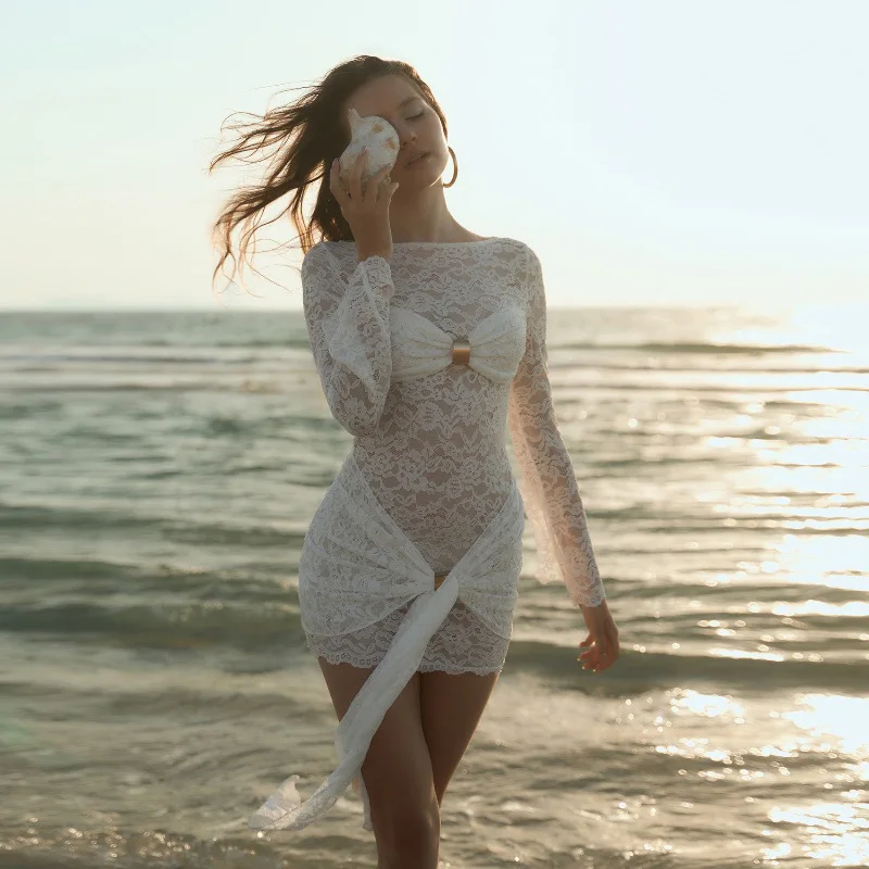 DGLUKE White Long Sleeve Lace Dress For Women Ruched Bust Bodycon Mini Dress Draped Sexy Short Club Dress
DGLUKE White Long Sleeve Lace Dress For Women Ruched Bust Bodycon Mini Dress Draped Sexy Short Club Dress