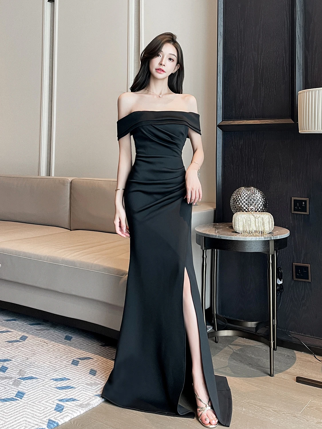 Ele One-oulder Gown for Important Ocns Beautiful Floor-Length Dr Luxury Sensation High-Waisted Korean Sle Wed...
Ele One-oulder Gown for Important Ocns Beautiful Floor-Length Dr Luxury Sensation High-Waisted Korean Sle Wed...