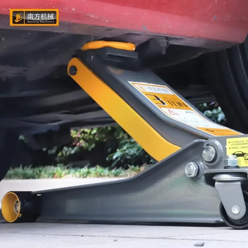 NEW 2.5T Jack Hydraulic Horizontal Small Cargo Car Car Car Auto Repair Oil Pressure Ultra-low Pump Tire Replacement
NEW 2.5T Jack Hydraulic Horizontal Small Cargo Car Car Car Auto Repair Oil Pressure Ultra-low Pump Tire Replacement