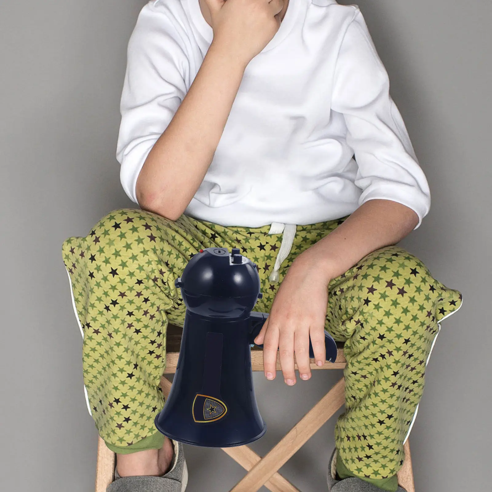 Мини-мегафон сапфирово-синего цвета, легкий усилитель голоса, аварийный инструмент для детей, для развития слуха и зрения
Мини-мегафон сапфирово-синего цвета, легкий усилитель голоса, аварийный инструмент для детей, для развития слуха и зрения