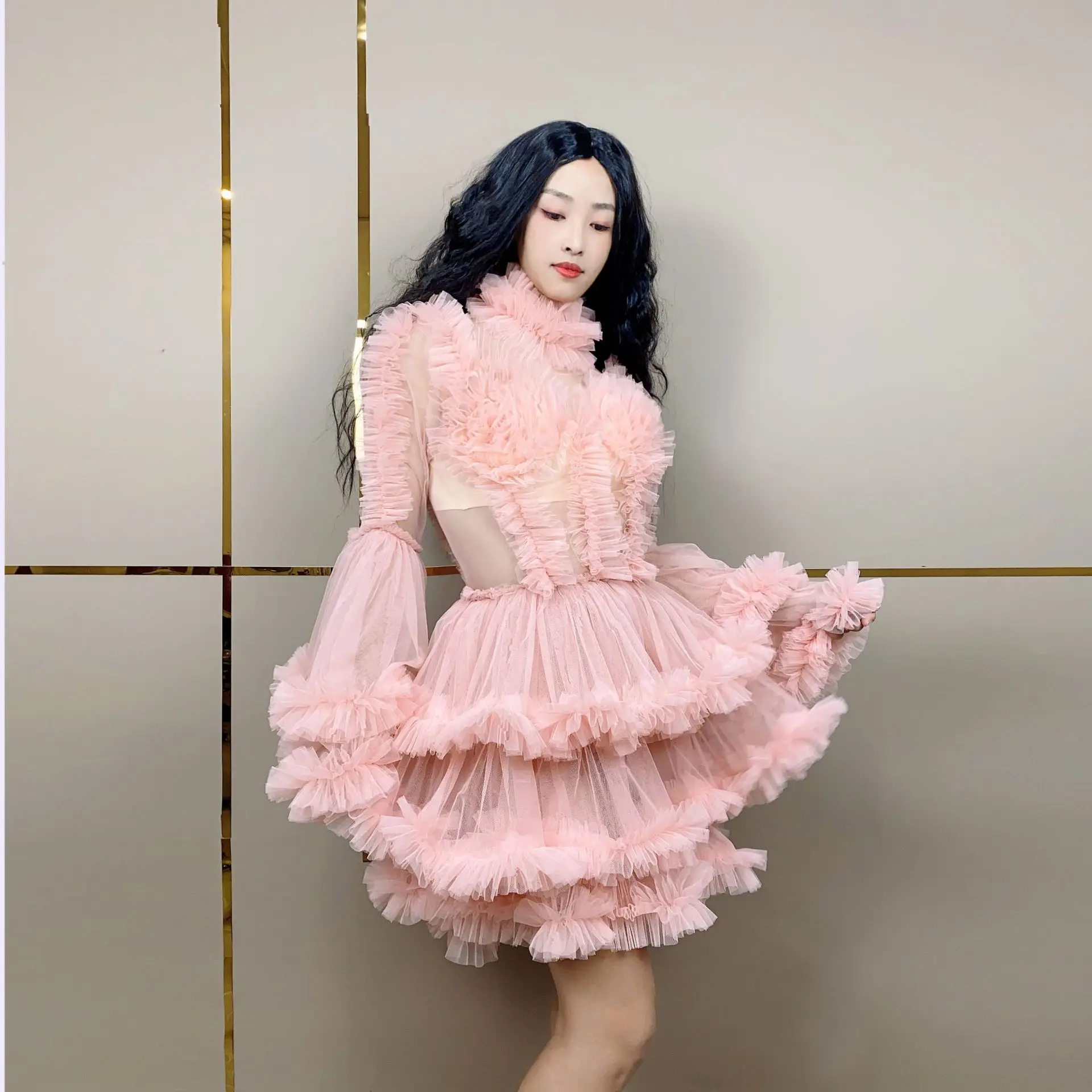 Mesh Bubble Sleeves Girl Heart Tutu Skirt Waist High Neck Long Sleeves Birthday Party Stage Host Evening Dress Prom Dress Luxury
Mesh Bubble Sleeves Girl Heart Tutu Skirt Waist High Neck Long Sleeves Birthday Party Stage Host Evening Dress Prom Dress Luxury