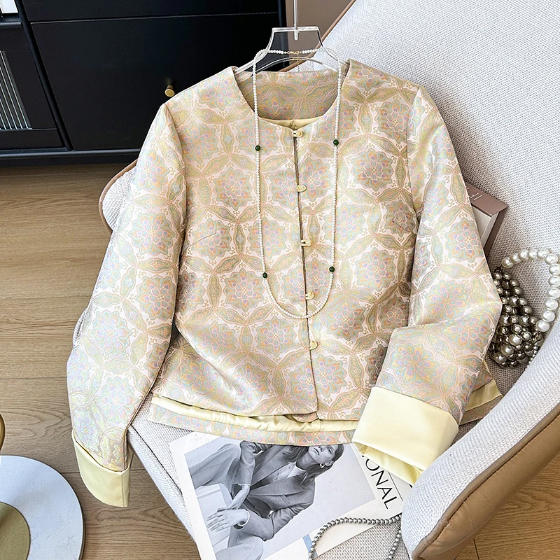 New Chinese Style Ancient Elegant Long Sleeve Open Cardigan Women's Jacket with Buttoned Patchwork Heavy Embroidery Tradition...
New Chinese Style Ancient Elegant Long Sleeve Open Cardigan Women's Jacket with Buttoned Patchwork Heavy Embroidery Tradition...