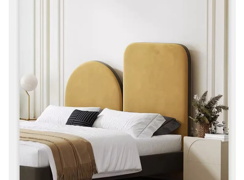 French retro style creative special-shaped fabric bed home designer bed 1.8
French retro style creative special-shaped fabric bed home designer bed 1.8