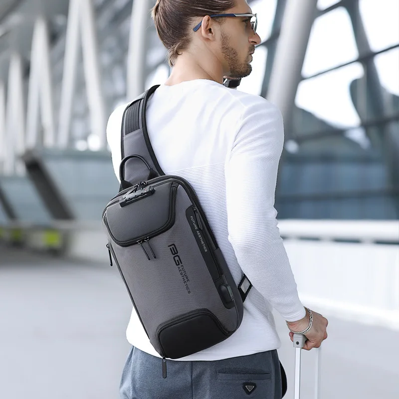 New men's business anti-theft shoulder technology USB lightweight outdoor messenger breast bag
New men's business anti-theft shoulder technology USB lightweight outdoor messenger breast bag