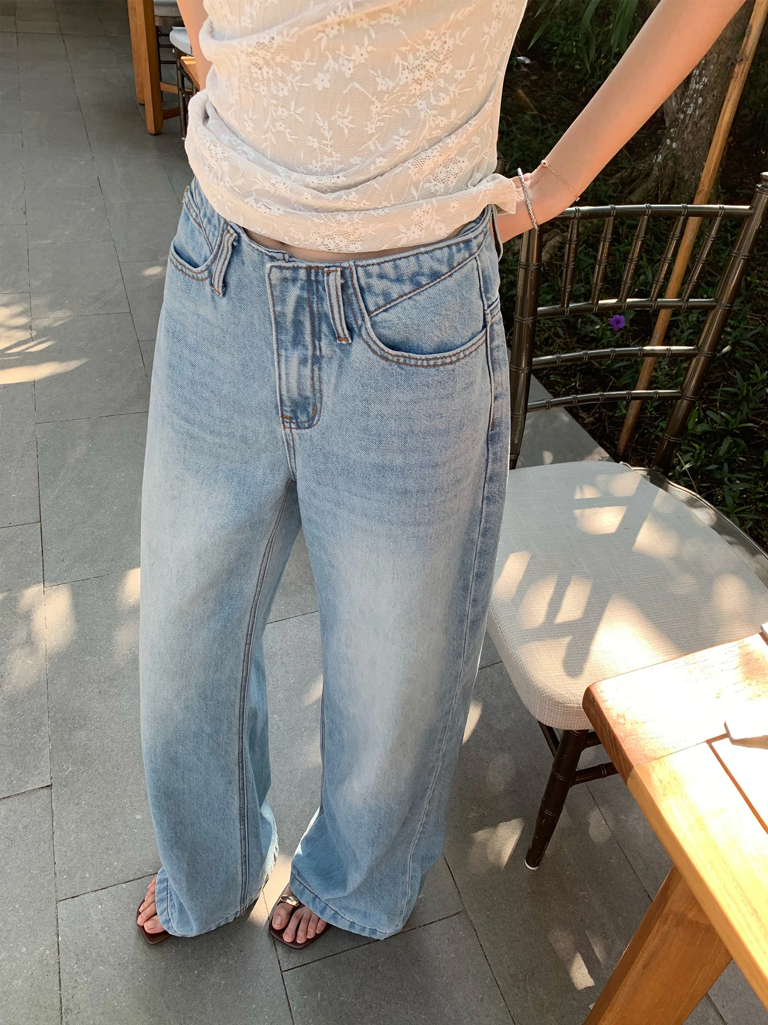 Low Waist Wide Leg Straight Cut Jeans Women's Loose Fit Natural Waist Cotton Pants Pusumede Practicalism Neutral Style
Low Waist Wide Leg Straight Cut Jeans Women's Loose Fit Natural Waist Cotton Pants Pusumede Practicalism Neutral Style
