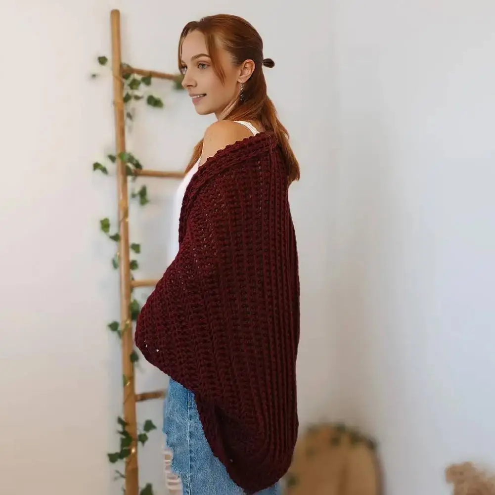 Knitted Shawl with Braids Knitting Cardigan with Sleeves Bohemian Style Women's Knitting Cardigan with Batwing Sleeves for A
Knitted Shawl with Braids Knitting Cardigan with Sleeves Bohemian Style Women's Knitting Cardigan with Batwing Sleeves for A
