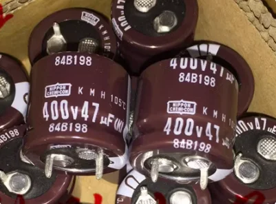 10pcs/lot Japan original NIPPON Aluminum Electrolytic Capacitor 400V 47UF 22X20 KMH free shipping
10pcs/lot Japan original NIPPON Aluminum Electrolytic Capacitor 400V 47UF 22X20 KMH free shipping