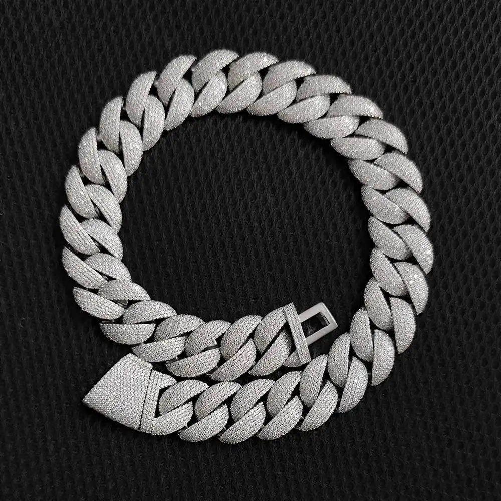 Wholesale White Iced Out Moissanite 18k Gold Plated Necklace Jewelry 22mm Bubble 22mm Zircon Cuban Link Chain By Roll
Wholesale White Iced Out Moissanite 18k Gold Plated Necklace Jewelry 22mm Bubble 22mm Zircon Cuban Link Chain By Roll