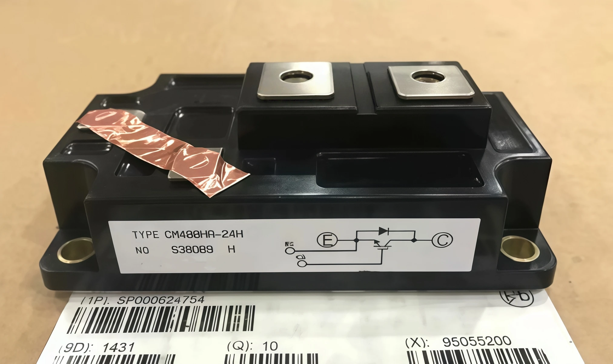 Module CM600HA-24H CM600HA-24A CM400HA-24A CM400HA-24H CM300HA-28H Brand new, original, in stock
Module CM600HA-24H CM600HA-24A CM400HA-24A CM400HA-24H CM300HA-28H Brand new, original, in stock