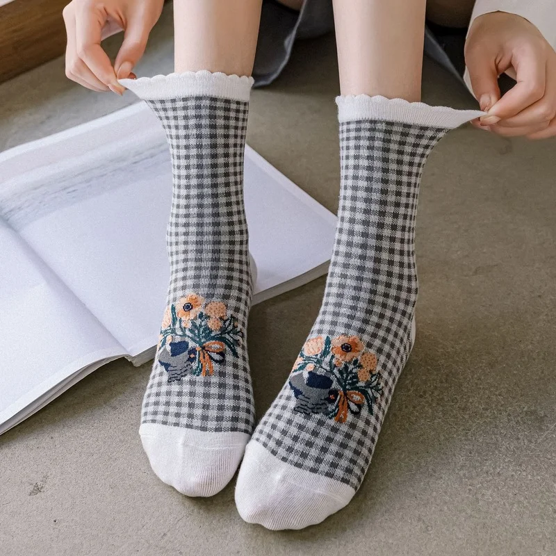 Lacework Ruffle Socks Flower Harajuku Retro Streetwear Woman Sock Sweet Girls Korean Fashion Vintage Long Socks 2023 Spring New
Lacework Ruffle Socks Flower Harajuku Retro Streetwear Woman Sock Sweet Girls Korean Fashion Vintage Long Socks 2023 Spring New