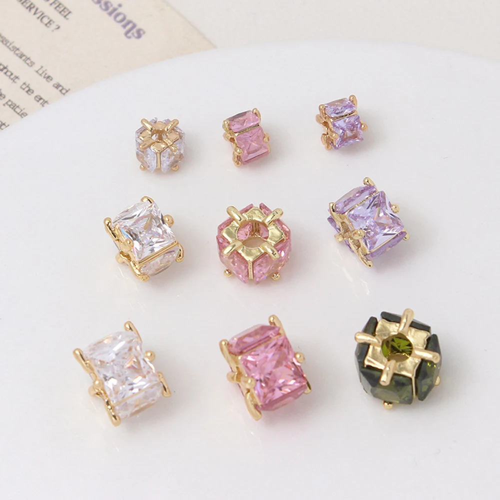 10pcs/ Set Color preserving copper inlaid crystal zircon perforated beads bucket beads DIY bracelet necklace beads accessories
10pcs/ Set Color preserving copper inlaid crystal zircon perforated beads bucket beads DIY bracelet necklace beads accessories