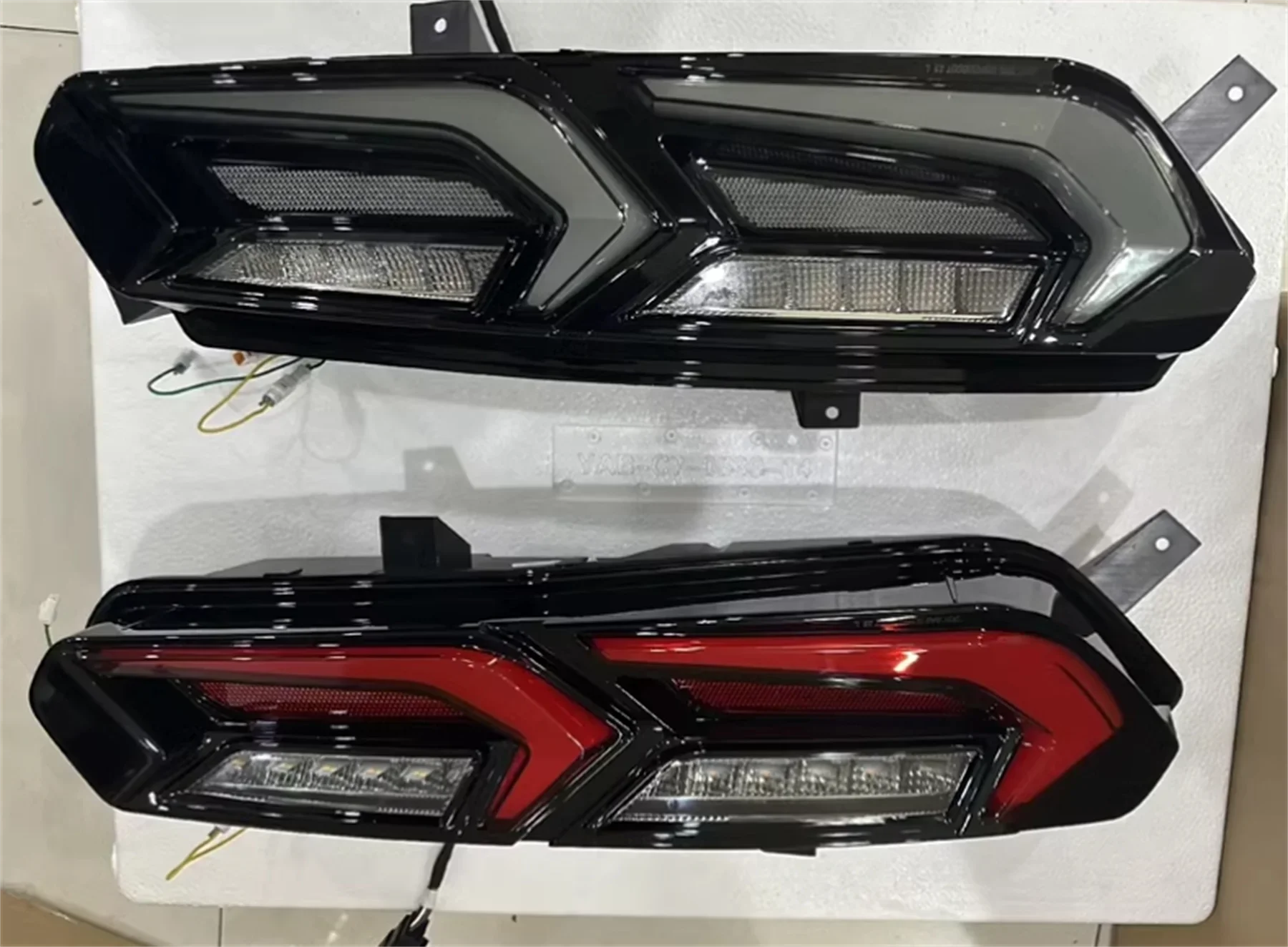 Автомобильный светодиодный задний фонарь для Chevrolet Corvette C7 14-19, задний фонарь, стоп-сигнал, фонарь заднего хода, указатель поворота
Автомобильный светодиодный задний фонарь для Chevrolet Corvette C7 14-19, задний фонарь, стоп-сигнал, фонарь заднего хода, указатель поворота