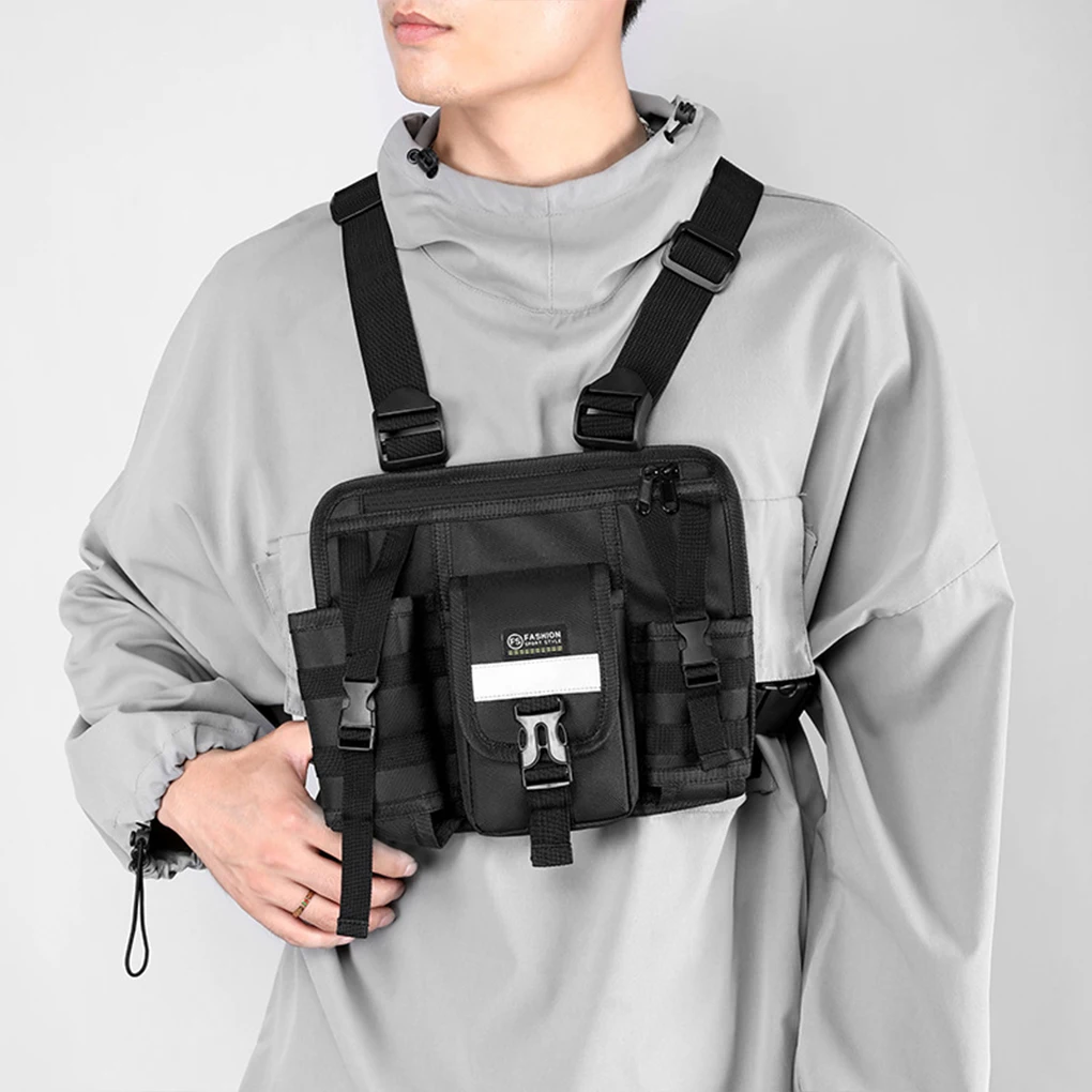 Hip-hop Streetwear Backpack Wear-resistant Tactical Vest Bag Multiple Pockets Students Chest Bag Reflective Design Chest Rig Bag
Hip-hop Streetwear Backpack Wear-resistant Tactical Vest Bag Multiple Pockets Students Chest Bag Reflective Design Chest Rig Bag