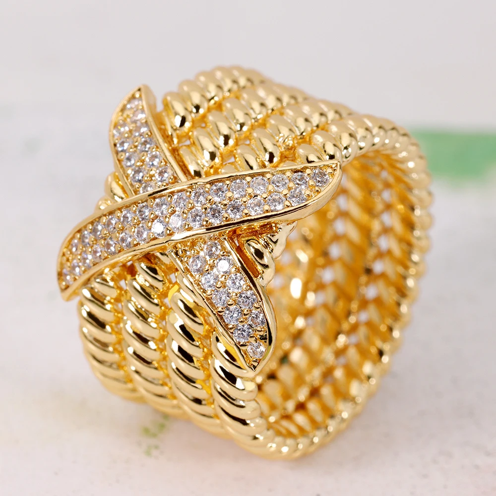 JEWEL 2025 Romantic and Shiny New Stye X Ring High Quality CZ Finger Ring For a Female Wedding Party Gift
JEWEL 2025 Romantic and Shiny New Stye X Ring High Quality CZ Finger Ring For a Female Wedding Party Gift
