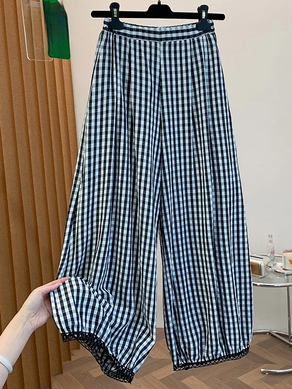 Trendy Korean Style Hollow out Lace Plaid Casual Pants Women Summer Loose Wide Leg Pants Nine Points Loose Fit plus Size
Trendy Korean Style Hollow out Lace Plaid Casual Pants Women Summer Loose Wide Leg Pants Nine Points Loose Fit plus Size