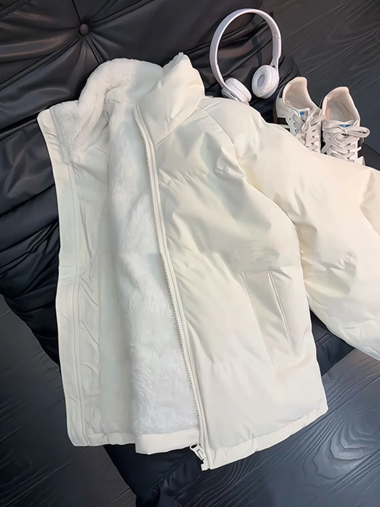 Harbin Zero Deee Fce Lined Thiened Cotton Jaet с воротником-стойкой, женское зимнее теплое пальто, молодежное модное повседневное длинное свечение
Harbin Zero Deee Fce Lined Thiened Cotton Jaet с воротником-стойкой, женское зимнее теплое пальто, молодежное модное повседневное длинное свечение