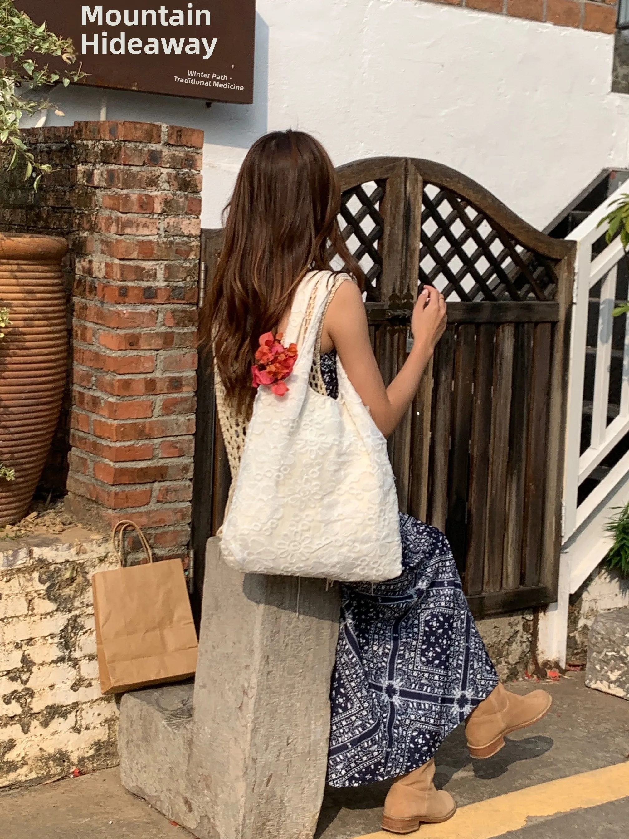 Large Capaci Canvas Tote Bag Commuter Soft Flower Lace Vest Single oulder Bag Korean Sle Pure Color op Bag
Large Capaci Canvas Tote Bag Commuter Soft Flower Lace Vest Single oulder Bag Korean Sle Pure Color op Bag