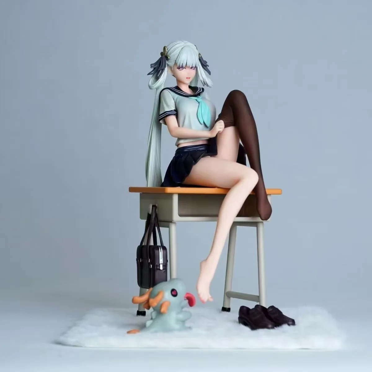 25CM Anime Style White Hair Girl Figure PVC School Style Beauty Statue with Desk Base
25CM Anime Style White Hair Girl Figure PVC School Style Beauty Statue with Desk Base