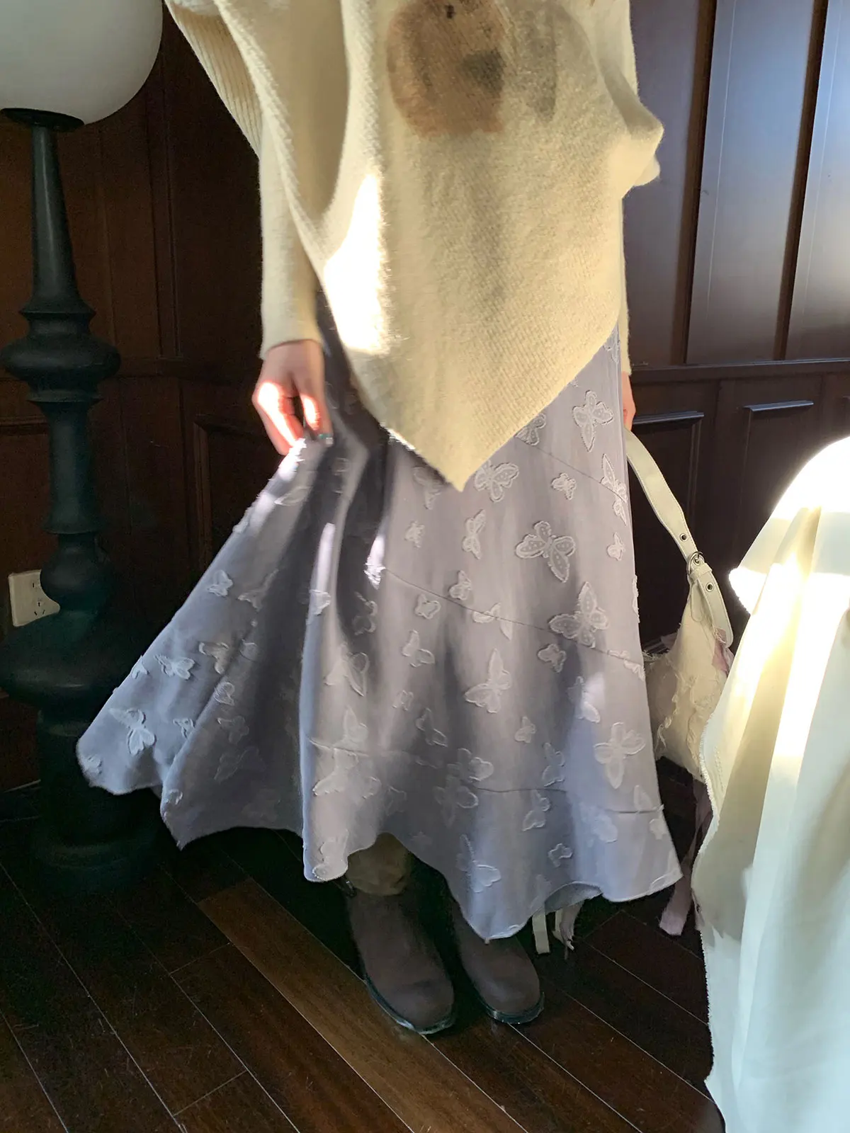 Женская фиолетовая юбка больших размеров с силуэтом трапециевидной формы, удобная повседневная одежда из полиэфирного волокна, осенний сезон
Женская фиолетовая юбка больших размеров с силуэтом трапециевидной формы, удобная повседневная одежда из полиэфирного волокна, осенний сезон