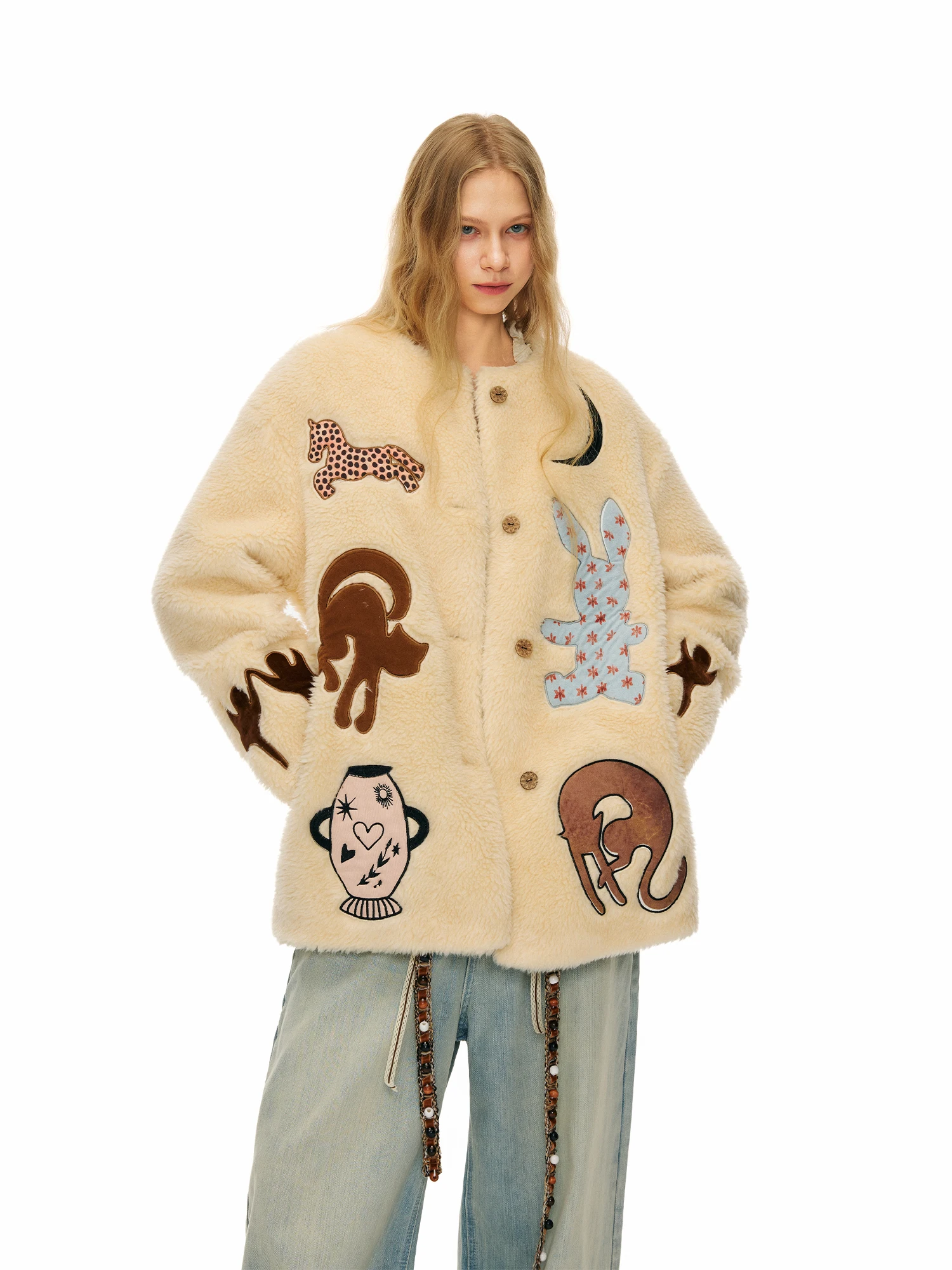 Outthe синее зимнее новое круглое пальто с принтом Ne в стиле пэчворк и вышивкой из овечьего меха, повседневное свободное женское пальто из смеси шерсти из полиэстера
Outthe синее зимнее новое круглое пальто с принтом Ne в стиле пэчворк и вышивкой из овечьего меха, повседневное свободное женское пальто из смеси шерсти из полиэстера