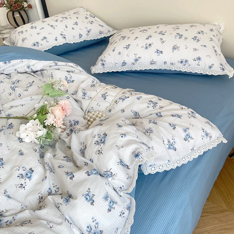 Floral Bedding Set No Filler Ins Lace French Duvet Cover Flat Fitted Sheet With Pillowcases Soft Washed Cotton For Women Girl
Floral Bedding Set No Filler Ins Lace French Duvet Cover Flat Fitted Sheet With Pillowcases Soft Washed Cotton For Women Girl