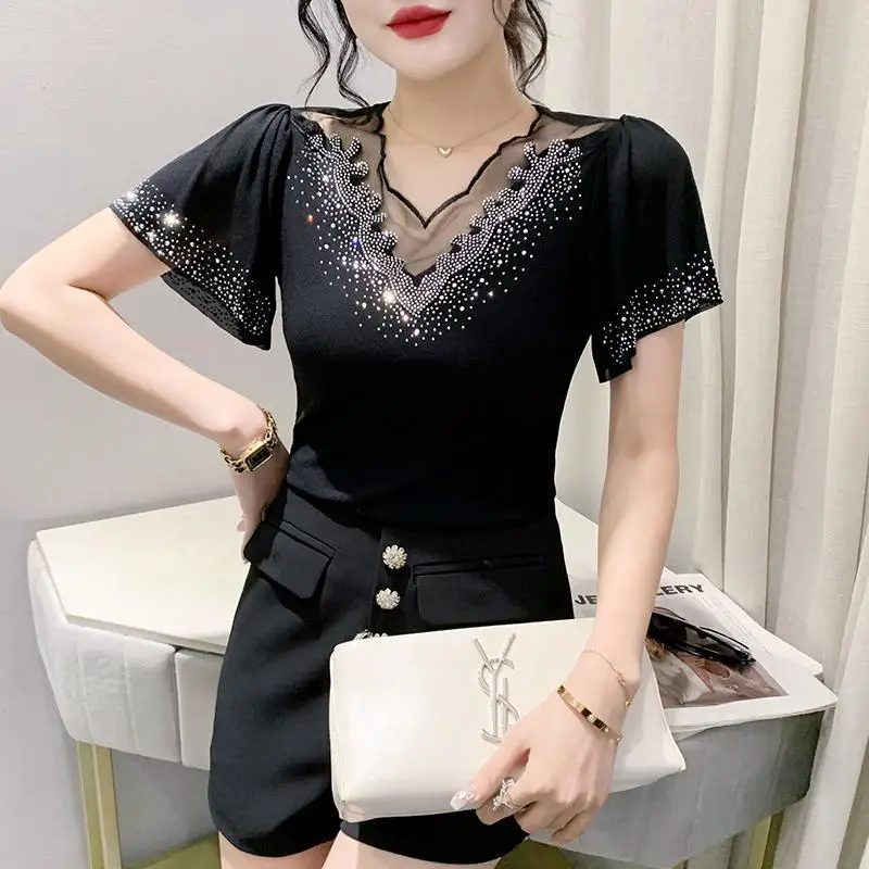 2025 Summer New Hollow Fashion Diamond Short-sleeved T-shirt for Women Slim Lotus Leaf Sleeve Pullover
2025 Summer New Hollow Fashion Diamond Short-sleeved T-shirt for Women Slim Lotus Leaf Sleeve Pullover