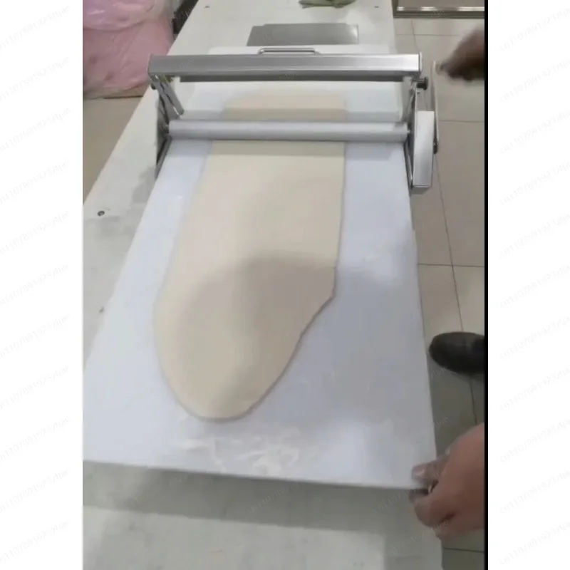 JS02-30*80cm Chef Prosentials Commercial Home Use Small Table Top Pizza Croissant Pastry Dough Sheeter
JS02-30*80cm Chef Prosentials Commercial Home Use Small Table Top Pizza Croissant Pastry Dough Sheeter
